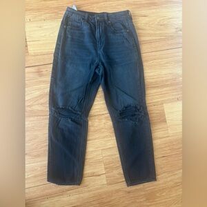 American Eagle Black Mom Jeans 4 Short